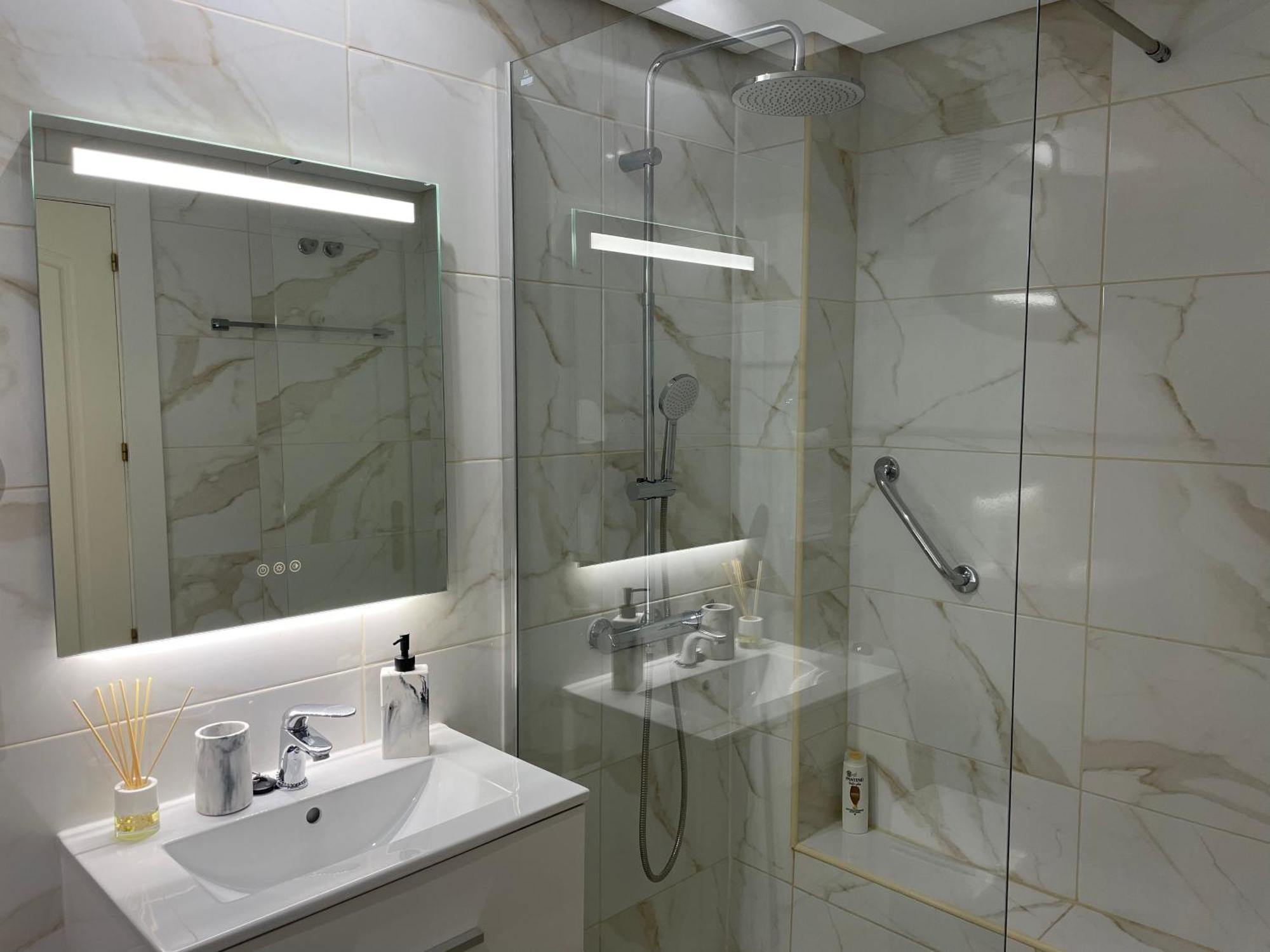 Apartamento En Marina Duquesa Castillo de Sabinillas エクステリア 写真