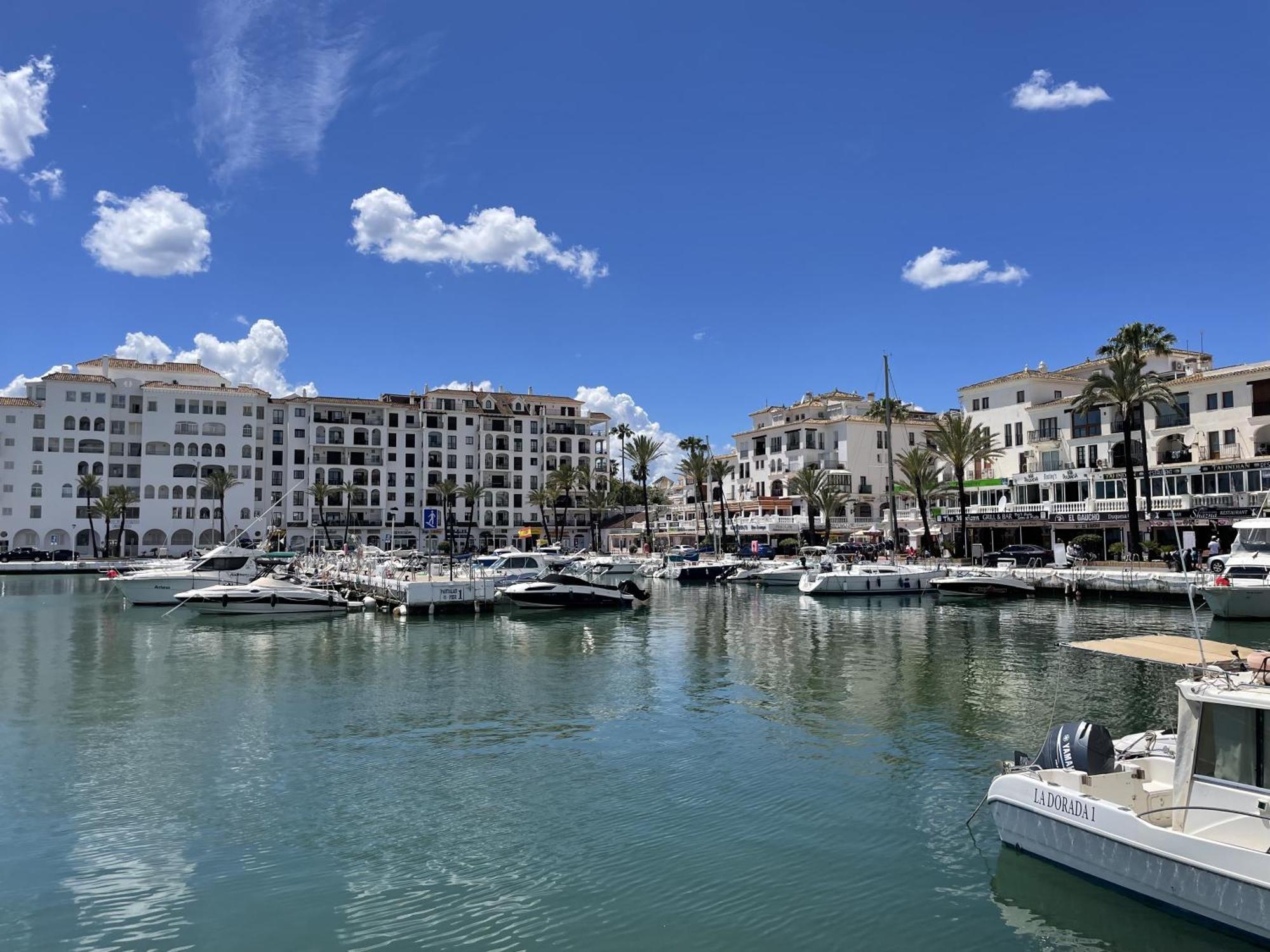 Apartamento En Marina Duquesa Castillo de Sabinillas エクステリア 写真